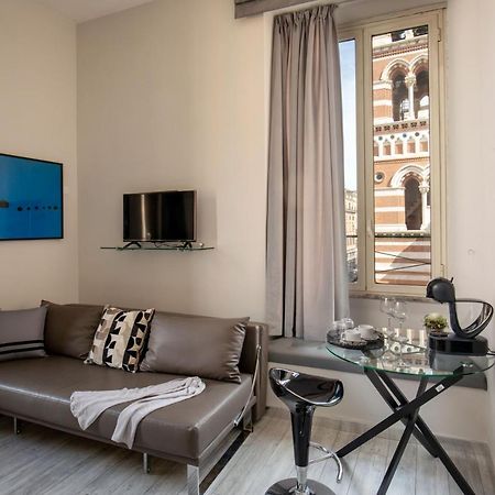 Relais Nazionale 18 Bed & Breakfast Рим Екстериор снимка