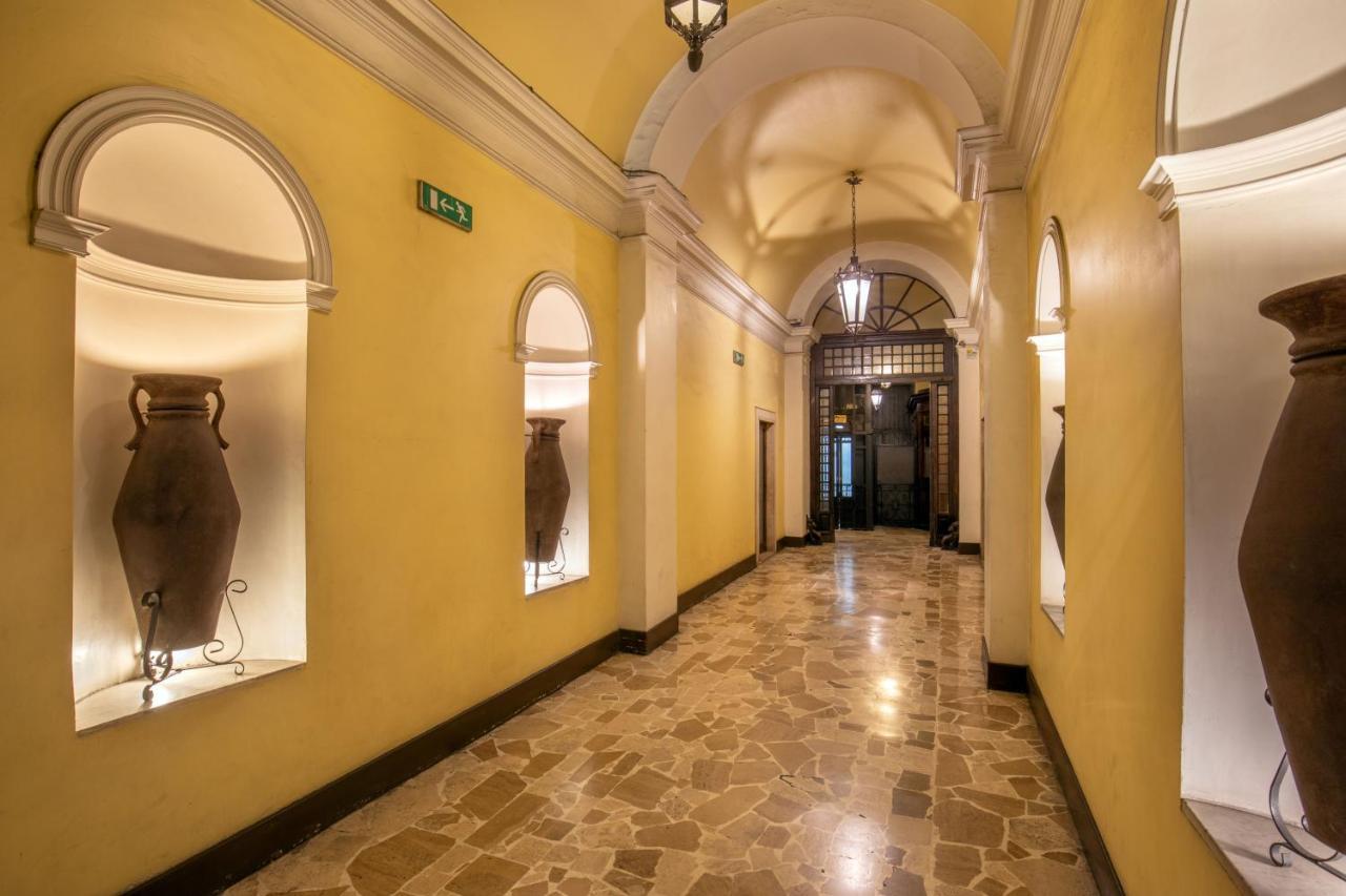 Relais Nazionale 18 Bed & Breakfast Рим Екстериор снимка