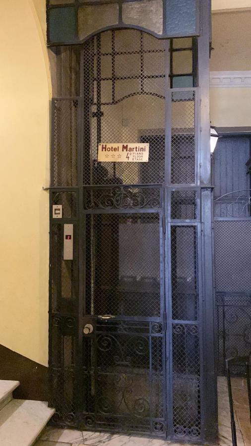 Relais Nazionale 18 Bed & Breakfast Рим Екстериор снимка
